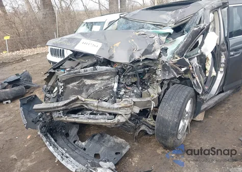 2011 Honda Odyssey Touring/Touring Elite z USA, uszkodzony, nr VIN 5FNRL5H99BB079963